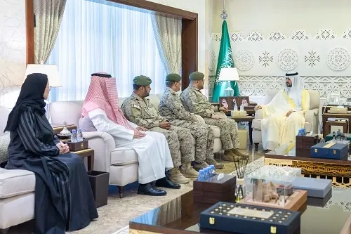 نائب أمير الشرقية يستقبل مدير التجمع الصحي العسكري