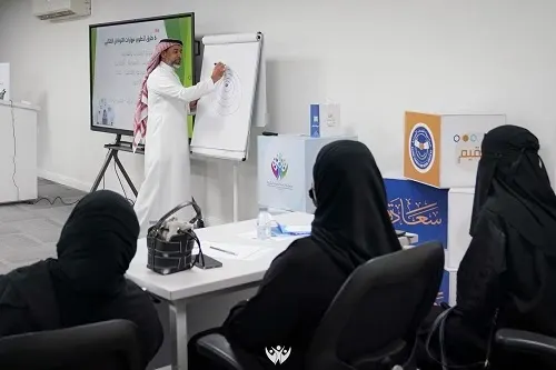 سيهات.. 49 متدرباً في “أن تكون جديراً بالتوظيف”