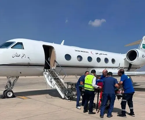 إخلاء طبي لمواطنين من القاهرة