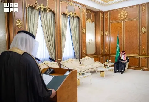 صور] السفراء الجدد يؤدون القسم أمام ولي العهد