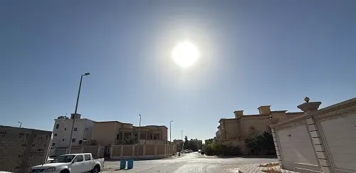 الساحل الشرقي على صفيح ساخن بـ 48 درجة مئوية