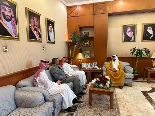 محافظ القطيف يطلع على برامج ومبادرات مؤسسة سلمى المطرود