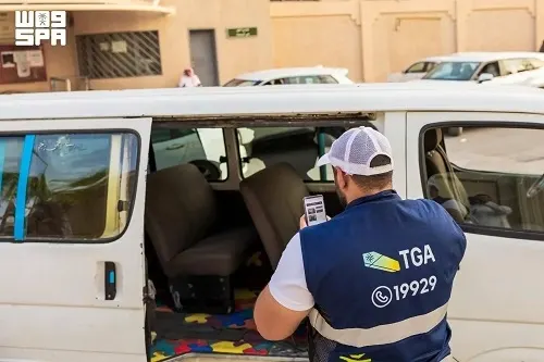 النقل: الحافلة التعليمية تُعرف بـ«اللوحة الصفراء» وذراع STOP