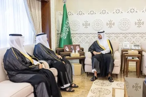 نائب أمير الشرقية يطّلع على مشاريع الأمانة