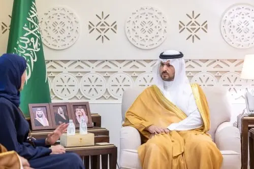 نائب أمير الشرقية يطّلع على انطلاقة العام الدراسي