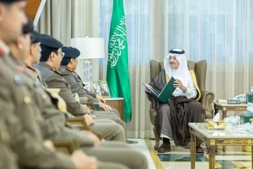 أمير الشرقية يستقبل مدير شرطة المنطقة