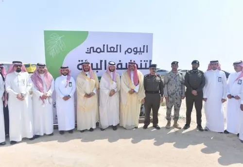 محافظ القطيف يدشن فعالية اليوم العالمي لتنظيف البيئة