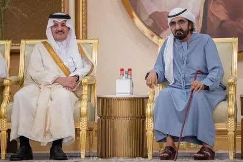 أمير الشرقية ينقل تعازي القيادة إلى محمد بن زايد ومحمد بن راشد