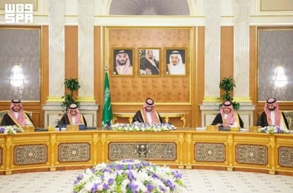 برئاسة ولي العهد.. مجلس الوزراء يدين اعتداءات الحوثيين المتكررة