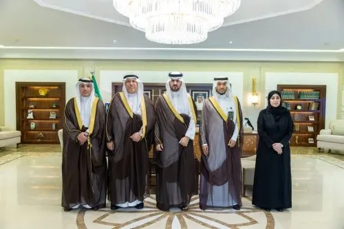 نائب أمير الشرقية يطّلع على خطة جامعة الملك فيصل للعام الجديد