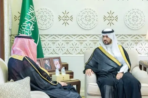 نائب أمير الشرقية يستقبل مدير “عقارات الدولة” بالدمام