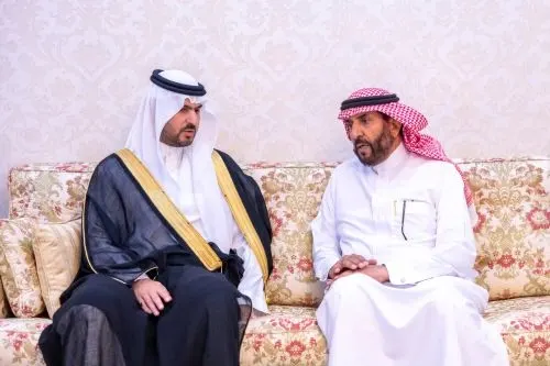نائب أمير الشرقية يعزي الدكتور أحمد العلي في ابنه “عبدالله”