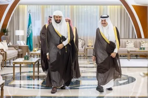 أمير الشرقية يستقبل وزير العدل ويطّلع على جهود الوزارة