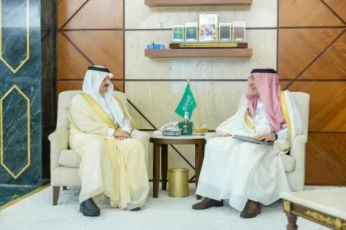 أمير الشرقية يطّلع على إنجازات ومشاريع جامعة الأمير محمد بن فهد