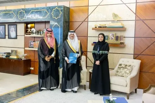 أمير الشرقية يطّلع على جهود فرع هيئة حقوق الإنسان