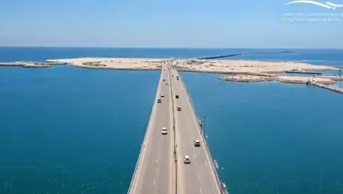 جسر الملك فهد.. تحويلة للقادمين من البحرين