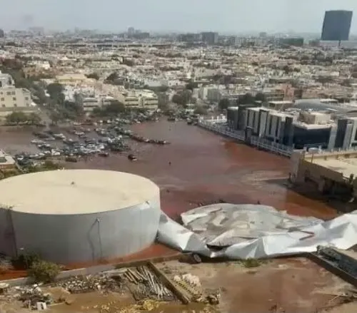 خالد الفيصل يوجّه بالتحقيق في واقعة انهيار خزان مياه جدة
