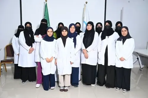 سنابس.. 9 أركان صحية وتوعوية في «عيشها أخف»