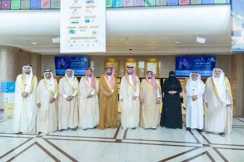نيابة عن الأمير.. نائب أمير الشرقية يرعى ملتقى كبار السن