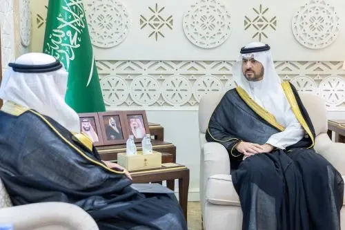 نائب أمير الشرقية يستقبل رئيس جامعة الأمير محمد بن فهد