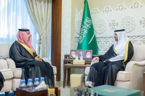 نائب أمير المنطقة يطّلع على مشاريع هيئة لعقار