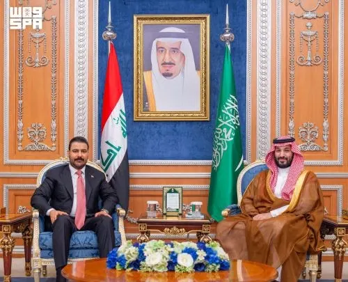 ولي العهد يبحث مع رئيس الوزراء العراقي تطورات الأحداث